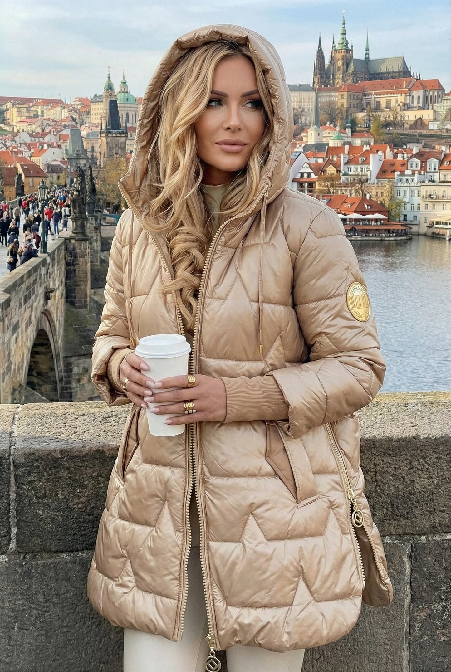 Bryzanne – Sofistikovaný podzimní kabát