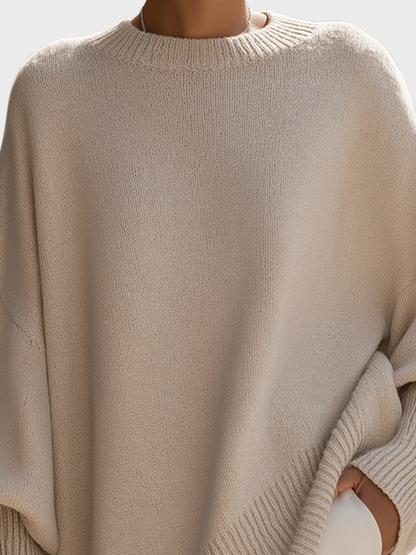 Evelyne | Elegantní svetr s asymetrickým spodním lemem