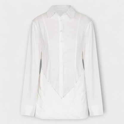 Indie - Bílé plisované šaty s dlouhým rukávem